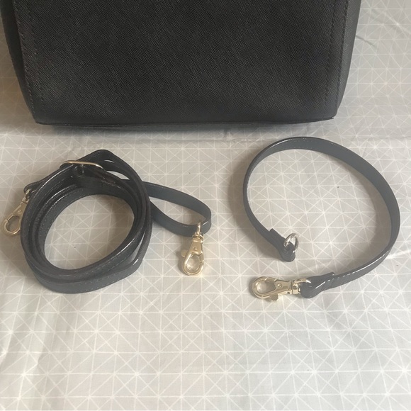 Lo & Sons The Pearl Crossbody Bag in Black Saffiano/Gray/Gold - Picture 2 of 9